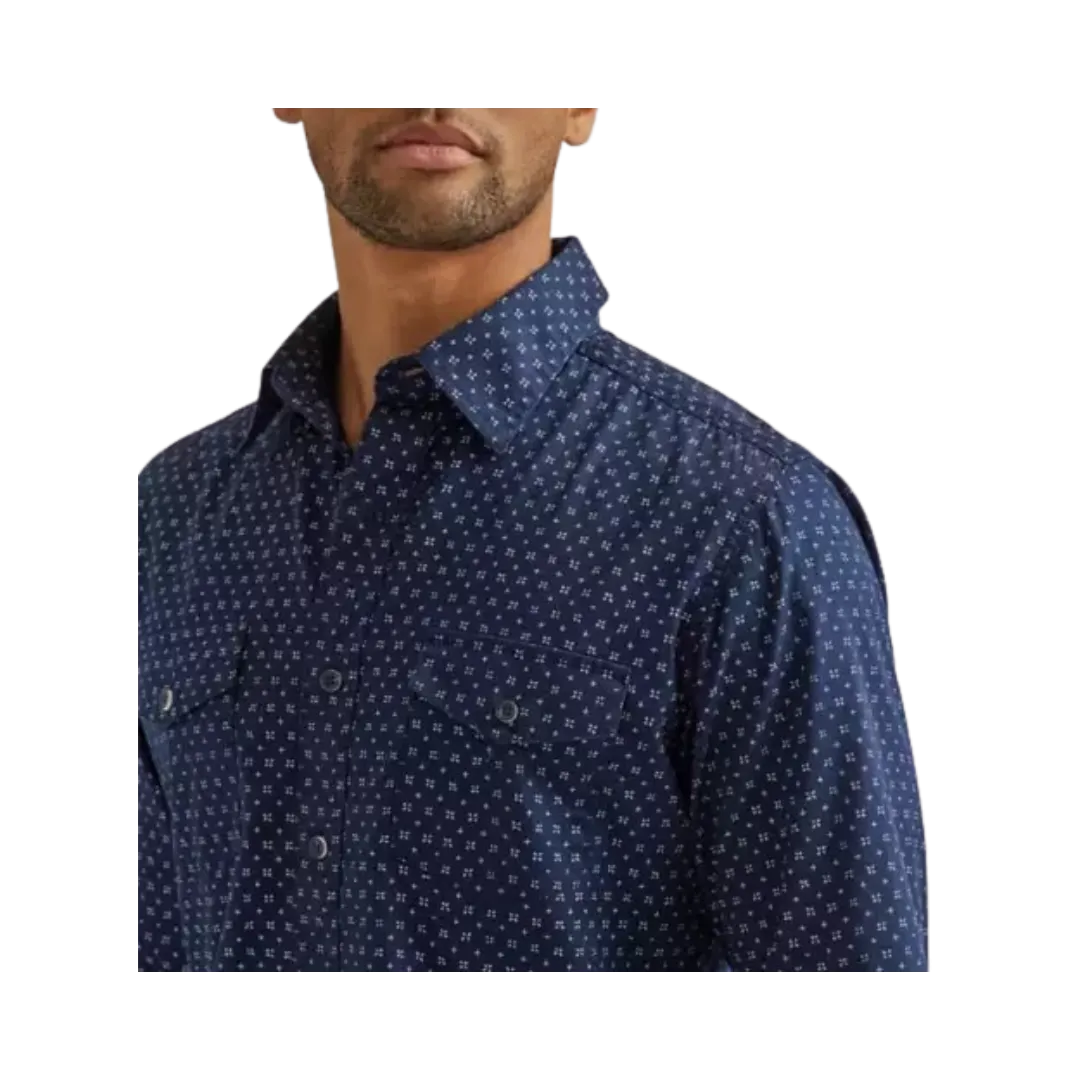 Wrangler Men's Retro Premium Modern Fit Long Sleeve Button Up Shirt